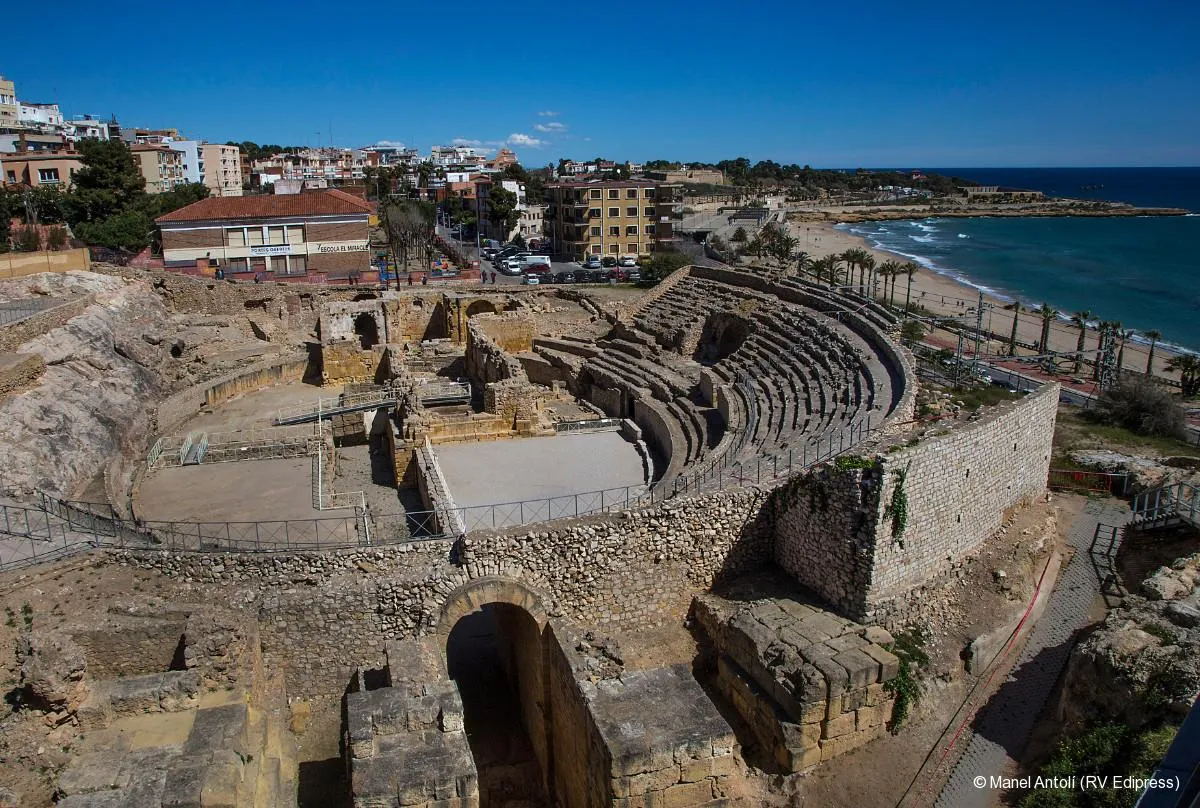 The Roman amphitheatre at Tarragona overlooking the Mediterranean